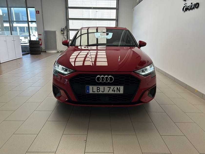Bild 2 av Audi A3 Sportback 35 TFSI 150hk PROLINE / Backkamera