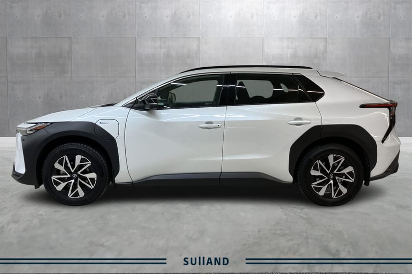 Bilde 2 av Toyota bZ4X AWD Executive