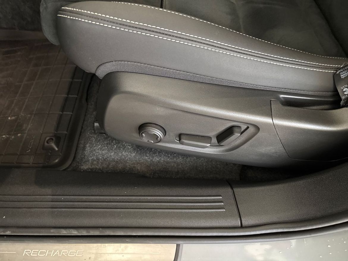 Volvo XC40 2024 - miniatyr 11