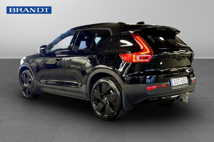 Bild 2 av Volvo EX40 Twin Motor Performance M Ultra Black Edt