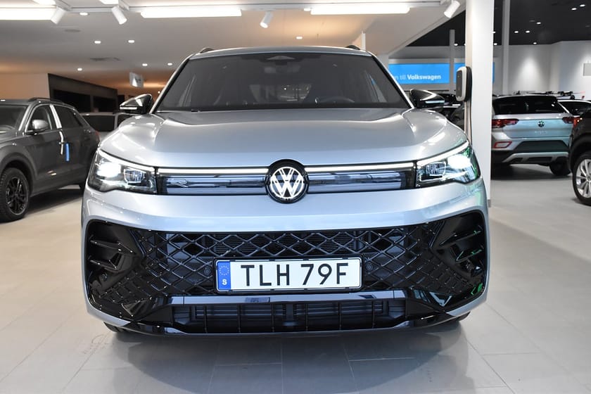 Bild 2 av Volkswagen Tiguan Nya 2.0 TDI 4M R-Line **SE SPEC**