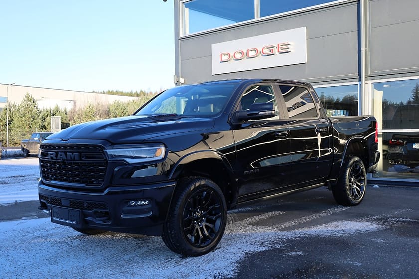 Bild 2 av RAM 1500 RHO Dodge Crew Cab Limited Night 548hk *OMG LEV*