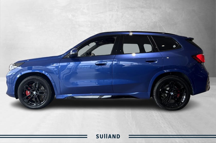 Bilde 3 av BMW iX1 xDrive30 Fully Charged/Harman/El.seter/EL.krok/4x4