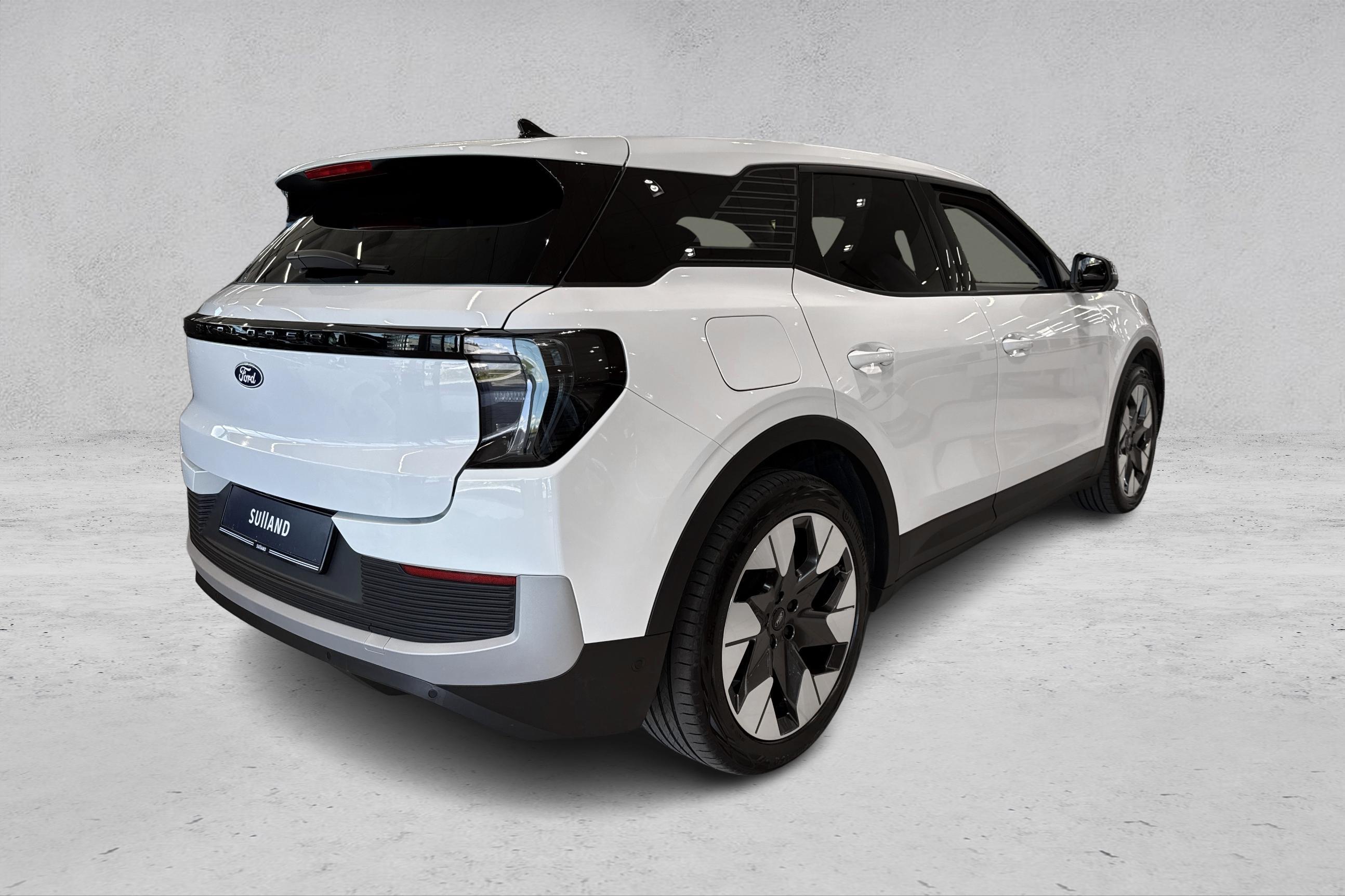 Thumnail bilde 3 av Ford Explorer EV Extended Range RWD