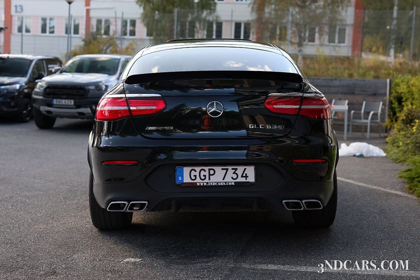 Bild 5 av Mercedes-Benz AMG GLC 63 S Coupé 4MATIC+ LÅGMIL SE SPEC