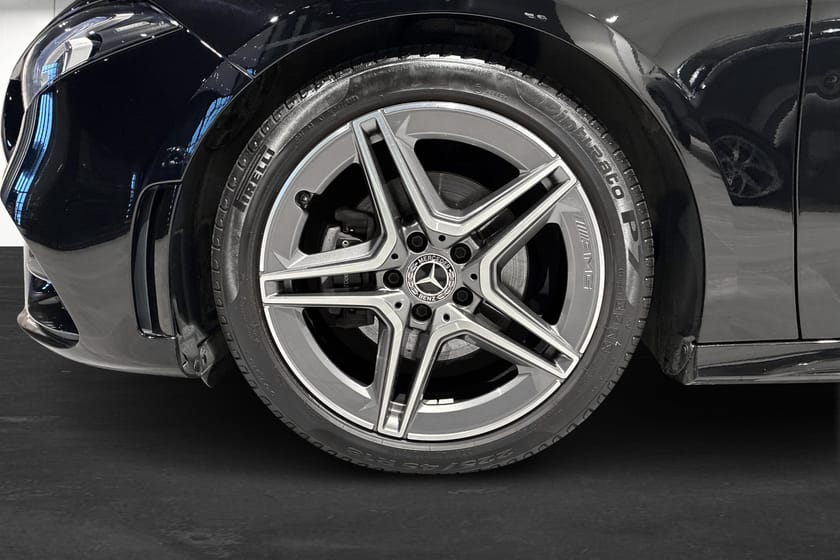 Bild 5 av Mercedes-Benz A 180 Manuell 136Hk AMG-Line *Nyservad*