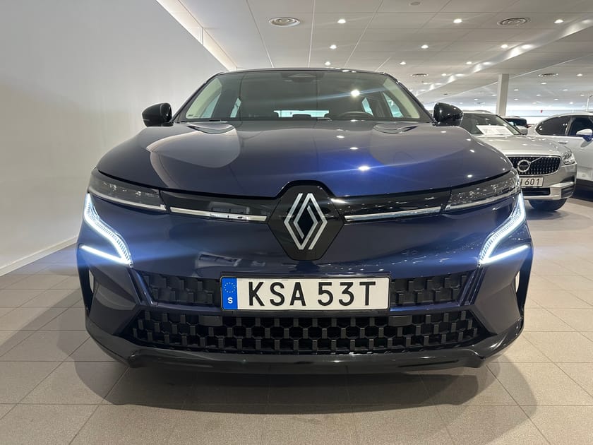 Bild 2 av Renault Mégane E-TECH Equilibre 40kWh/130hk, Farthållare, Backkamera.