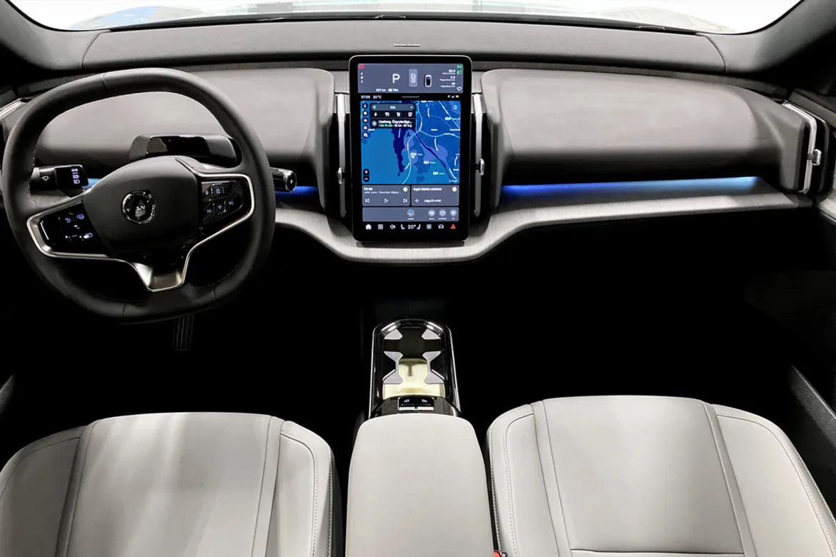 Volvo EX30 Cross Country Twin Motor Performance