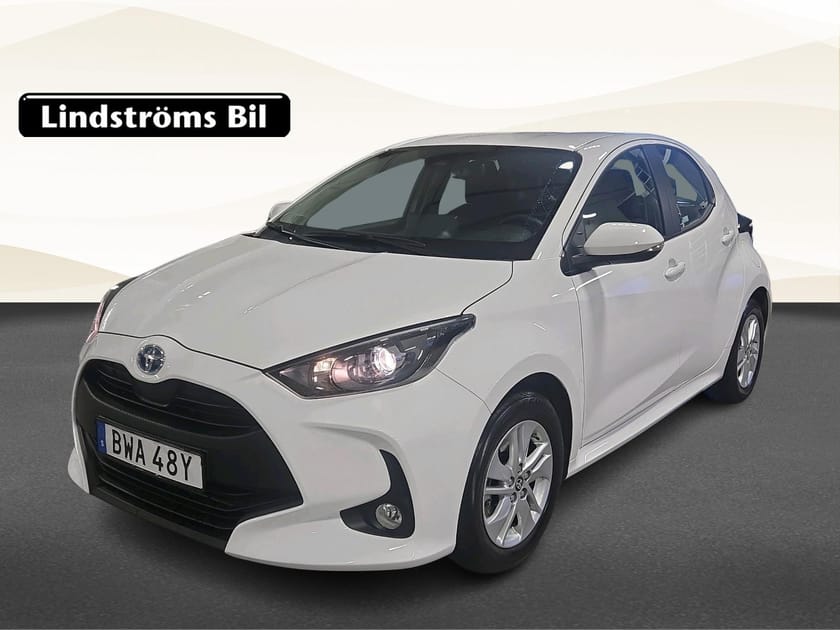 Bild 1 av Toyota Yaris Hybrid 1,5 5D Active S&V-hjul