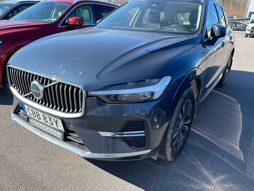 Bild 1 av Volvo XC60 T6 Recharge Core Bright plug in AWD 350HK 4x4 Panorama