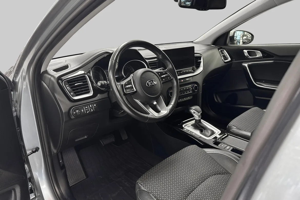 picture of a car