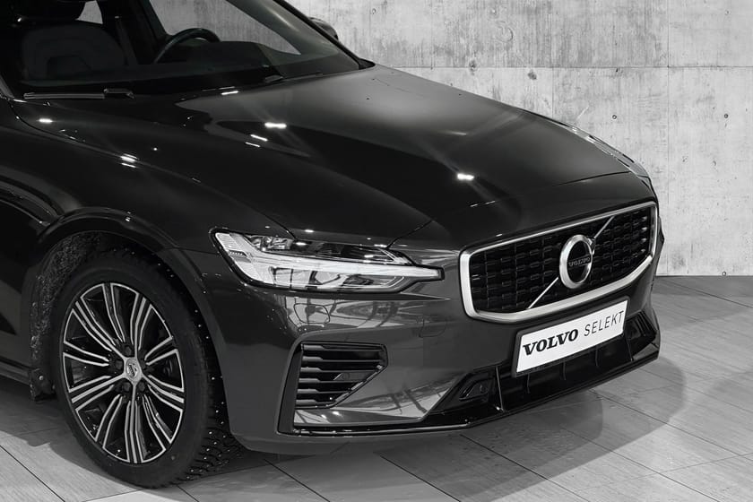Bilde 2 av Volvo V60 T8 AWD R-Design KROK|TEK.PK|18"|H&K|7år*