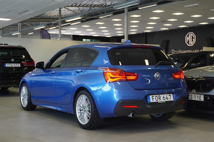 Bild 3 av BMW 118i 5d M-Sport LED PDC