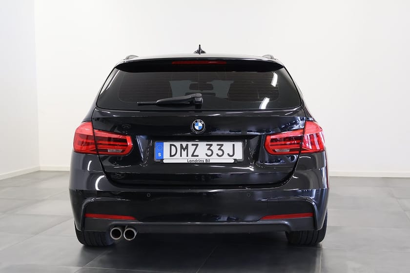 Bild 4 av BMW 320d xDrive Touring M-Sport Skinn V-Hjul Navi M-Värm NYSERV