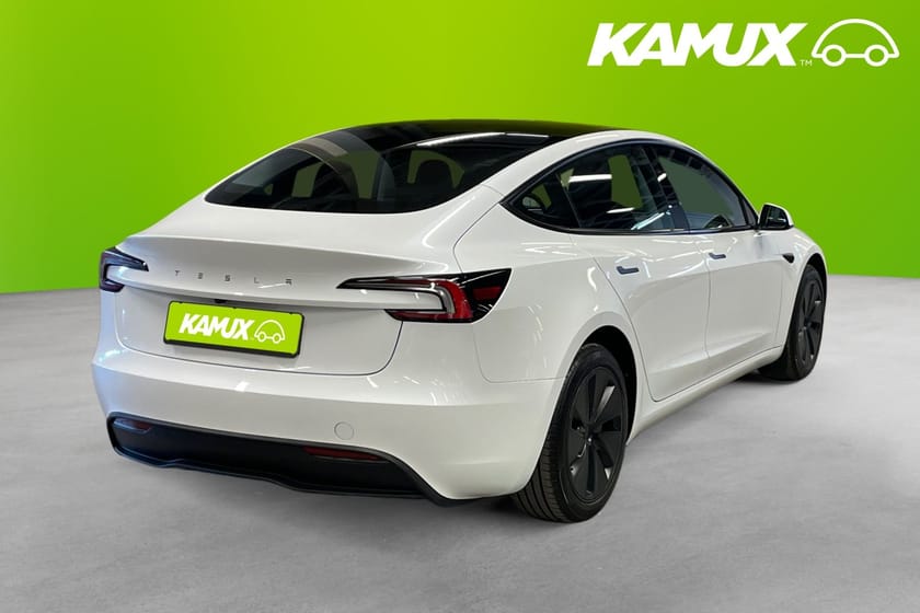 Bild 4 av Tesla Model 3 Long Range RWD Moms 400hk