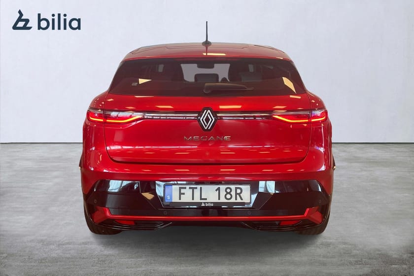 Bild 5 av Renault Mégane E-TECH Equilibre 60kWh/220hk - Backkamera