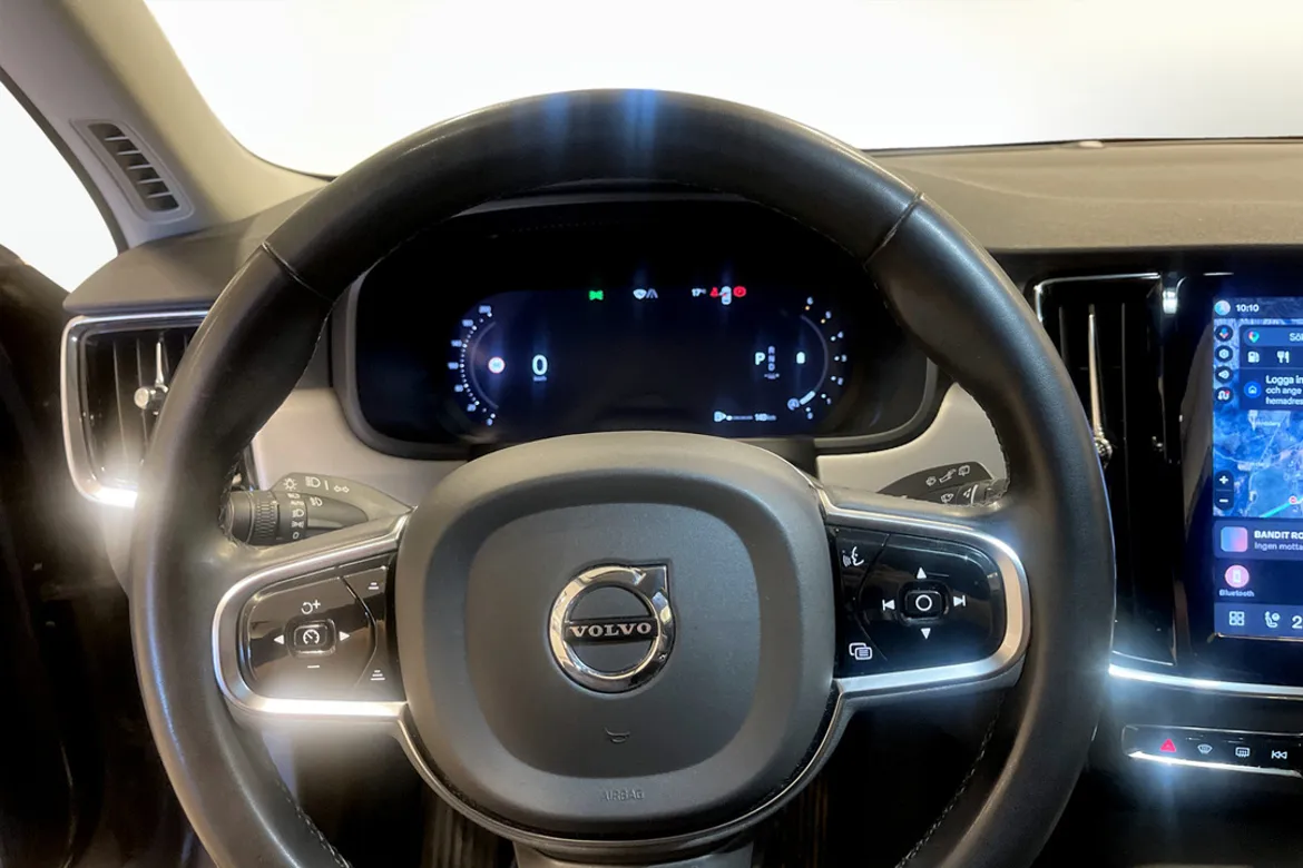 Volvo V90 Cross Country
