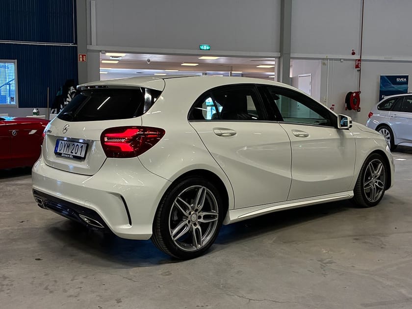 Bild 4 av Mercedes-Benz A 180 d 7G-DCT AMG Line