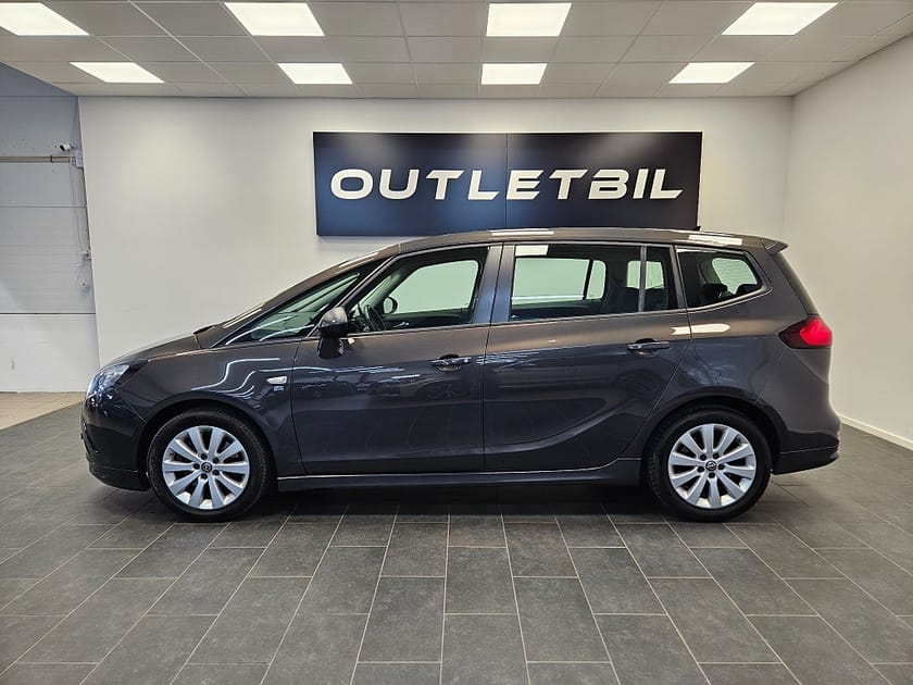 Bild 2 av Opel Zafira Tourer 7 sits OPC Line 2.0 CDTI 170hk Xenon Drag PDC