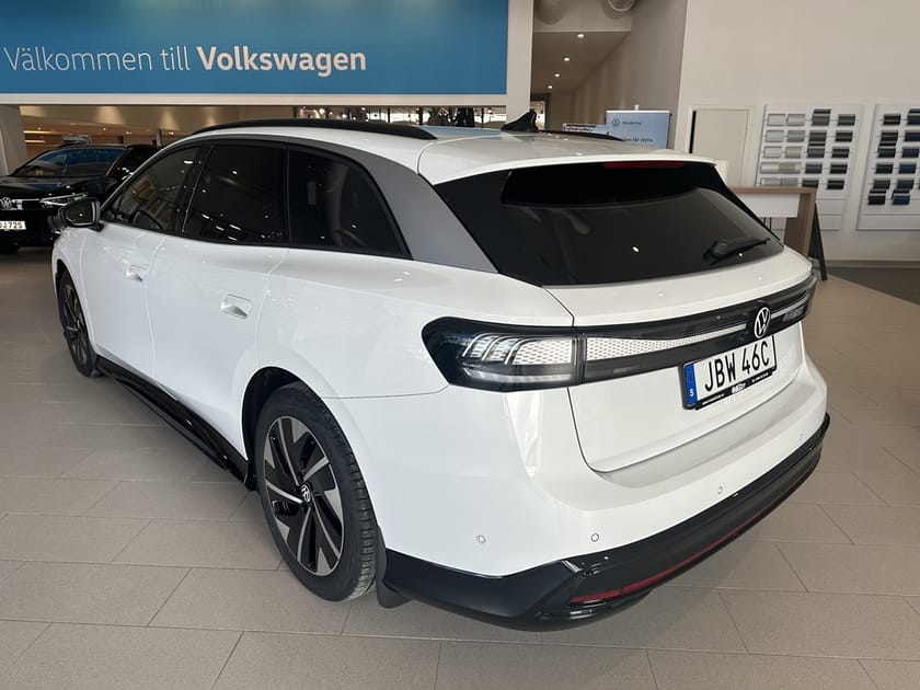 Bild 3 av Volkswagen ID.7 Pro S Tourer 86 KWH BATTERI 286 HK 1 VXL