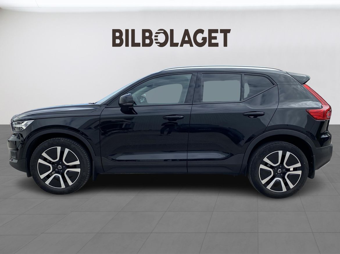 Volvo XC40 2022 - miniatyr 2
