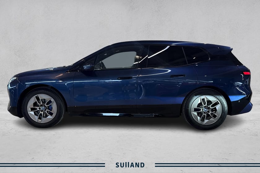 Bilde 2 av BMW iX xDrive40 Fully Charged/HK/Massasje/BSI/Laser/Pano