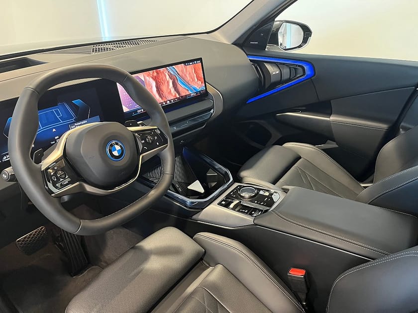Bild 4 av BMW X3 30e xDrive 4,95% ränta Adapt* Farth* Elsäten Med Minnen