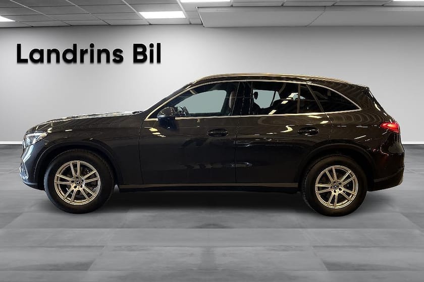 Bild 4 av Mercedes-Benz GLC 220 d 4MATIC 4MATIC, Avantgarde, Glastak, 360-kamera, Värmare
