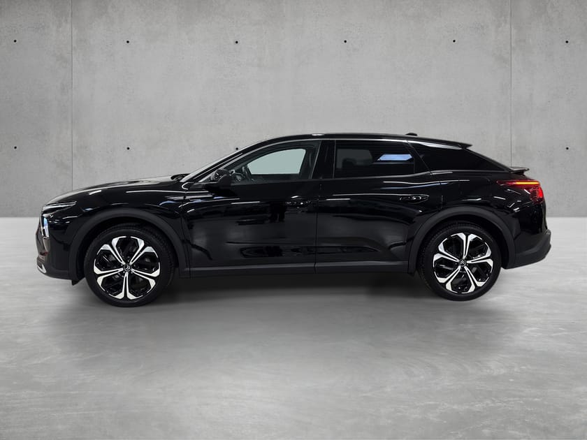 Bilde 2 av Citroën C5 X Plug-in-Hybrid Shine  Skinn/Adaptiv cruise/HUD/Keyless/Carplay/Navi