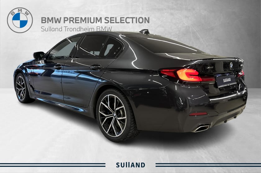 Bilde 3 av BMW 545e xDrive Sedan M-Sport/Soltak/Krok/Harman Kardon/ACC