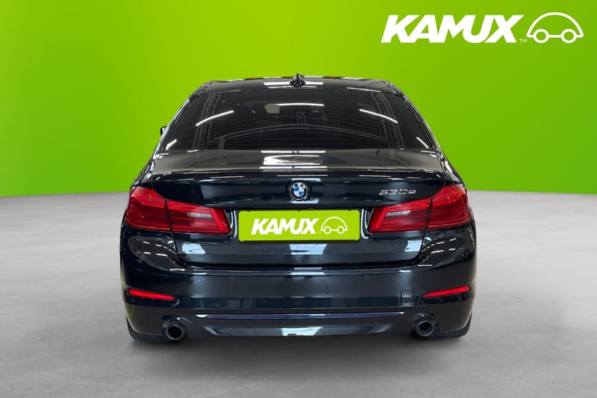 Bild 5 av BMW 530e iPerformance Sedan Kamera Navi