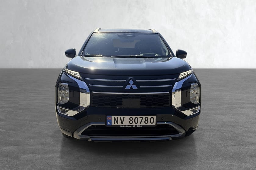 Bilde 2 av Mitsubishi Outlander PHEV | Plug in hybrid | Demo