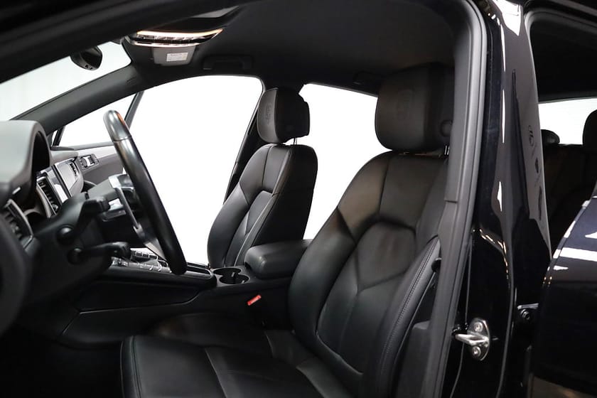 Bild 2 av Porsche Macan S PDK 340hk | Drag | Adaptiv farthållare | 19" | Läder