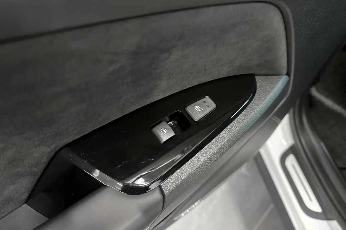 picture of a car