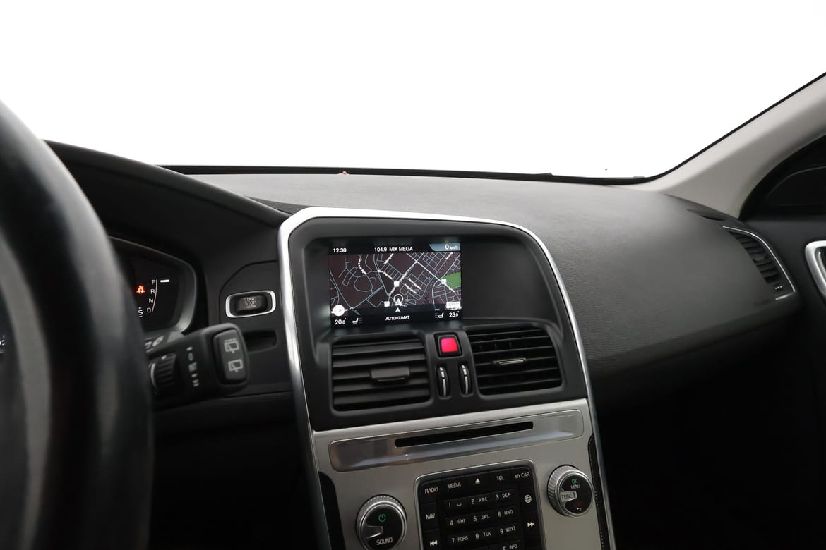 Volvo XC60 2015 - miniatyr 12