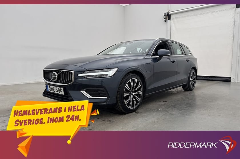 Bild 1 av Volvo V60 Recharge T6 AWD 350hk Core Bright Värmare Kamera