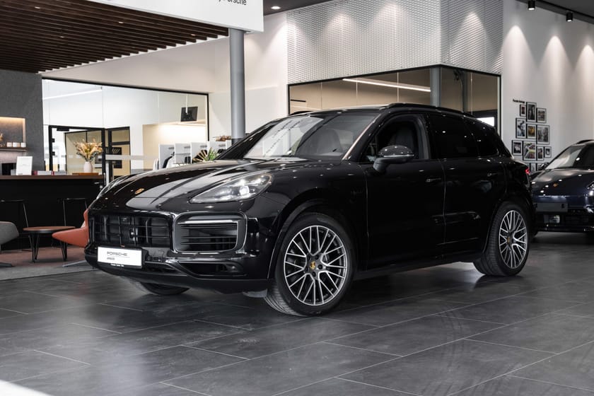 Bilde 1 av Porsche Cayenne E-Hybrid aut. Sp.eksos,LED-Matrix,18-veis,BOSE®,360-cam,21''++