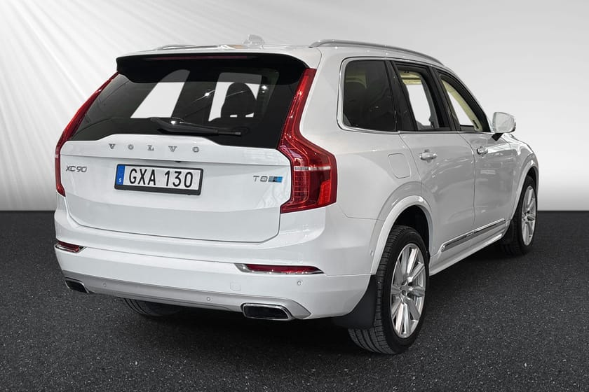 Bild 4 av Volvo XC90 T8 AWD Inscription 7-säten B&W / Luftfjädring / HuD