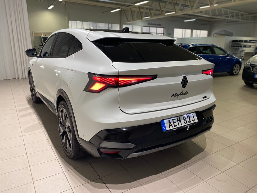 Bild 5 av Renault Rafale E-Tech 4x4 PHEV 300 esprit Alpine Edition