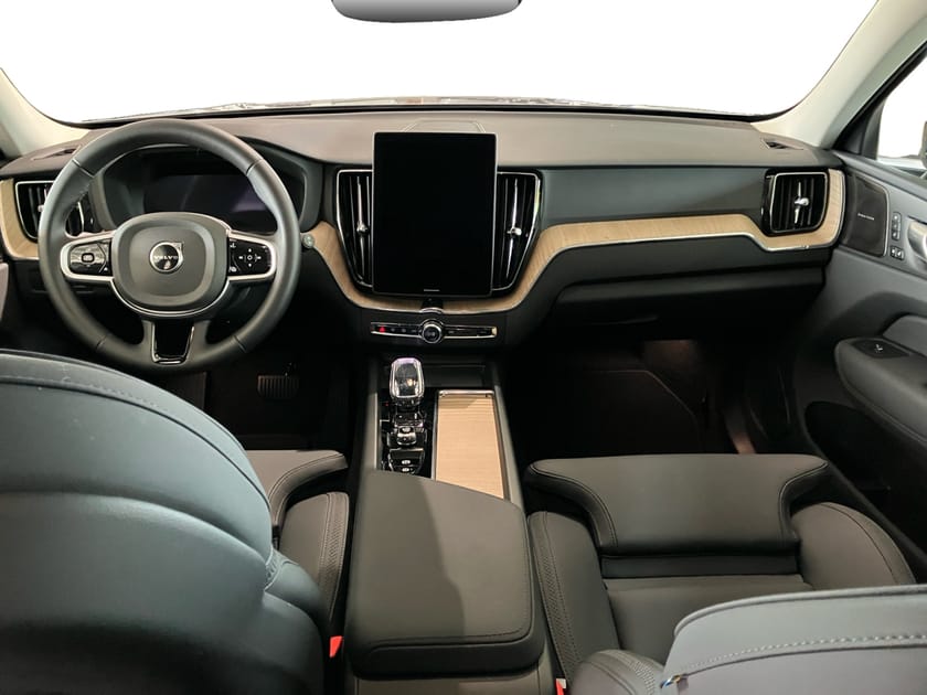 Bild 5 av Volvo XC60 T6 Plus Dark Nordic Edition