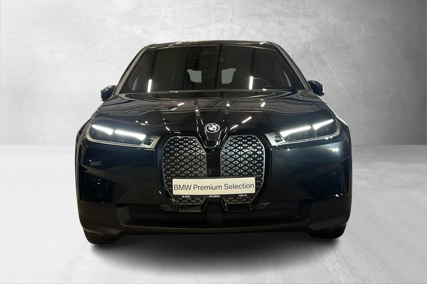 Bilde 2 av BMW iX xDrive50 50,4 hjulsstyring,Luft,360, Lazer, panorama tak