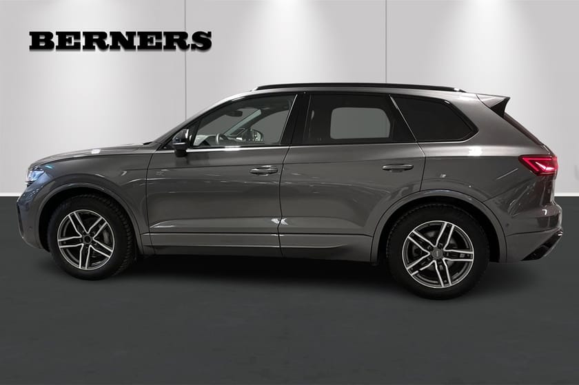 Bild 2 av Volkswagen Touareg R-Line Tdi 4-Motion / Luftfjädring / Panorama
