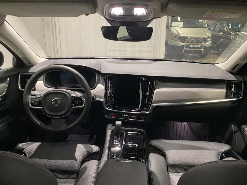 Bild 2 av Volvo V90 T6 Plus Dark Nordic Edition