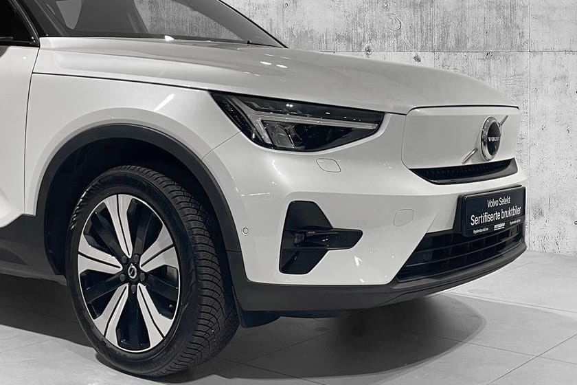 Bilde 2 av Volvo XC40 Recharge Single Motor Ultimate FWD KROK|PANO|360|H&K|TONEDE