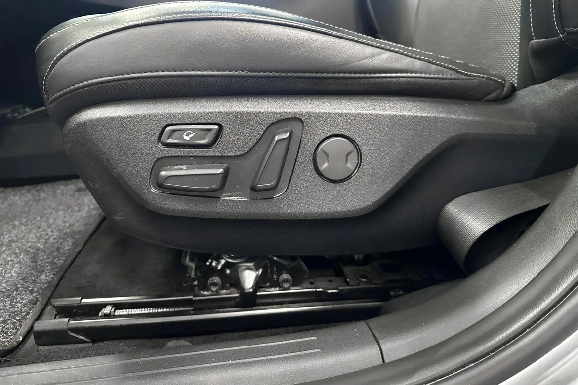 picture of a car