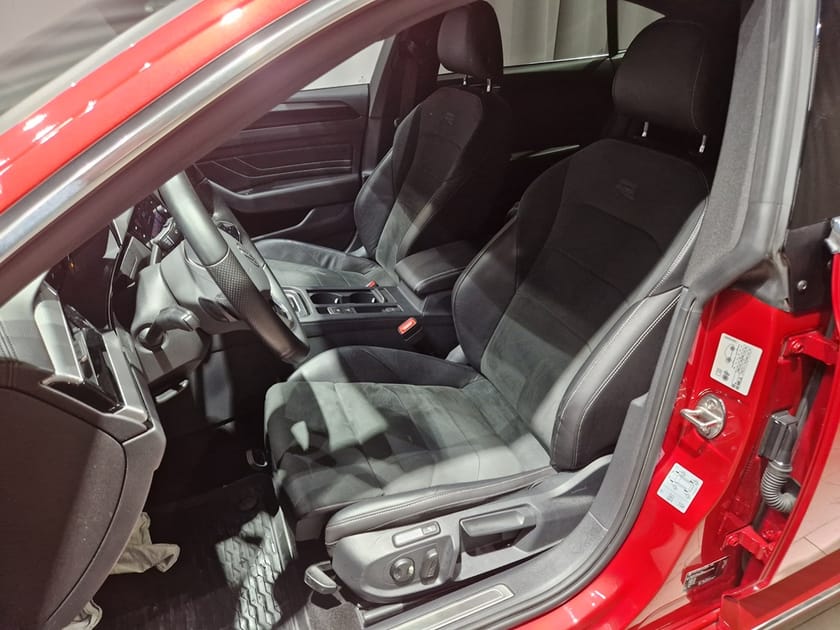 Bild 3 av Volkswagen Arteon eHybrid 1.4 TSI Plug-in R-line 218hk Drag/Värmare