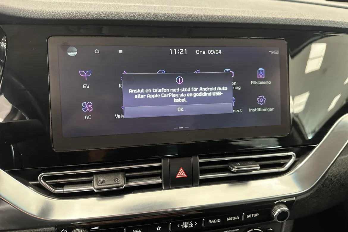 picture of a car