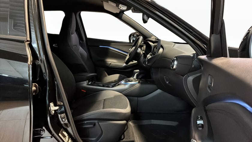 Bild 3 av Nissan Juke Hybrid N-Connecta + Navigation