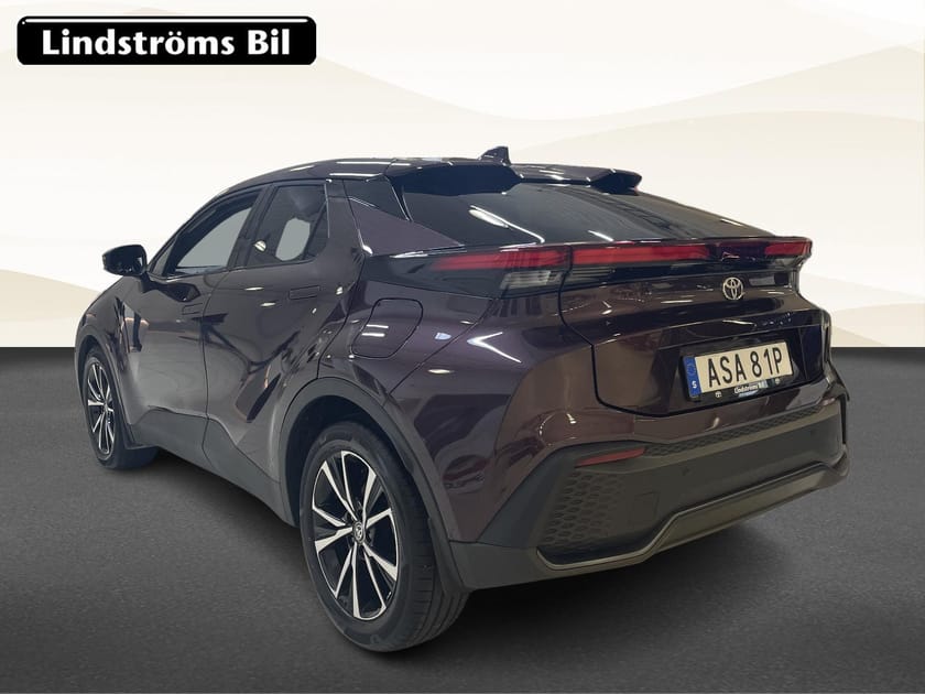 Bild 4 av Toyota C-HR Hybrid 1,8 STYLE TEKNIKPAKET VINTERHJUL