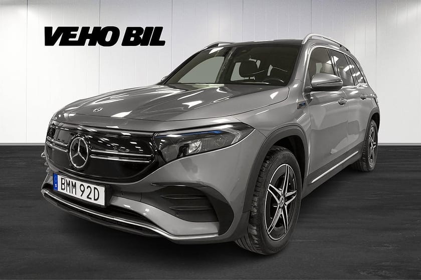 Bild 1 av Mercedes-Benz EQB 300 4MATIC AMG  Pano Distronic Kamera Navi
